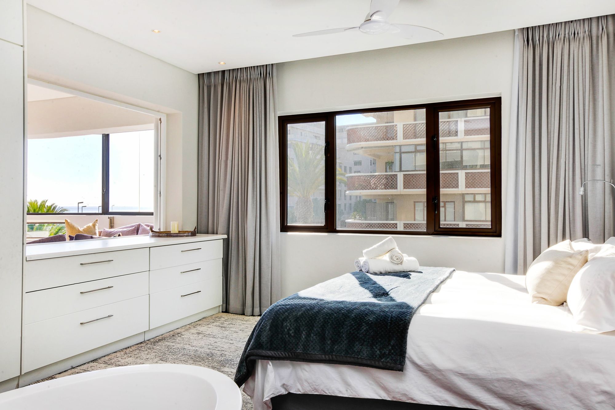 Backup Powered Sea View Apartment On The Promenade Κέιπ Τάουν Εξωτερικό φωτογραφία