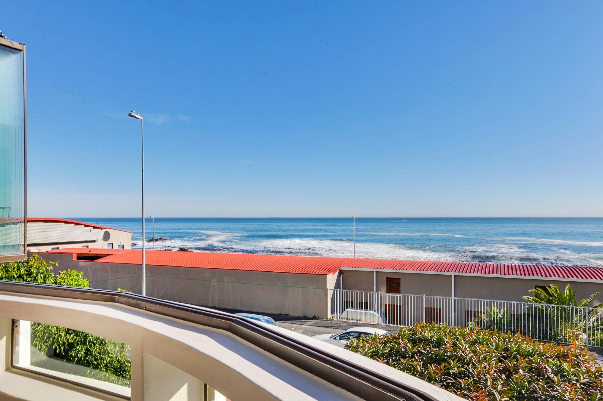 Backup Powered Sea View Apartment On The Promenade Κέιπ Τάουν Εξωτερικό φωτογραφία